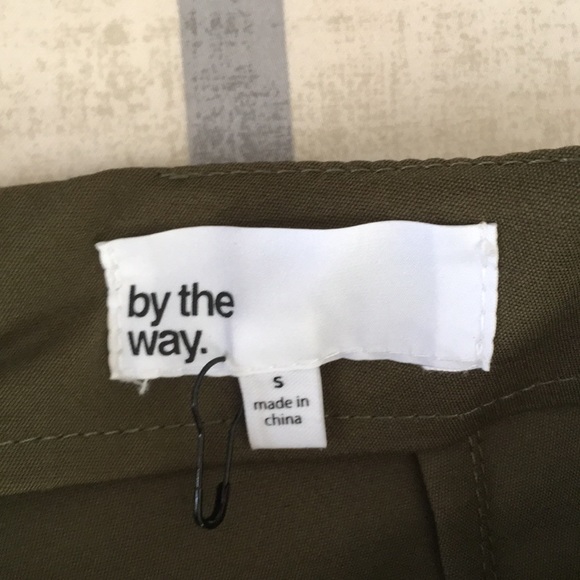 By the way Military green skort - Picture 4 of 4